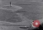 Standbild World Series NY Yankees vs NY Giants New York City USA, 1951, aus Sekunde 62 historischem Filmmaterial Videoclip 65675035474