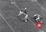 Immagine di Football americano Columbus Ohio USA, 1951, secondo 21 filmato di repertorio 65675035475