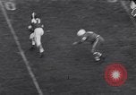 Immagine di Football americano Columbus Ohio USA, 1951, secondo 34 filmato di repertorio 65675035475