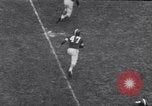 Immagine di Football americano Columbus Ohio USA, 1951, secondo 36 filmato di repertorio 65675035475