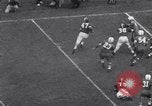 Immagine di Football americano Columbus Ohio USA, 1951, secondo 40 filmato di repertorio 65675035475
