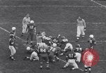 Immagine di Football americano Columbus Ohio USA, 1951, secondo 48 filmato di repertorio 65675035475