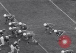 Immagine di Football americano Columbus Ohio USA, 1951, secondo 51 filmato di repertorio 65675035475