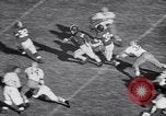 Standbild Michigan State Football im Jahr 1952 United States USA, 1952, aus Sekunde 20 historischem Filmmaterial Videoclip 65675035485