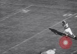Standbild Michigan State Football im Jahr 1952 United States USA, 1952, aus Sekunde 22 historischem Filmmaterial Videoclip 65675035485