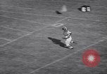 Standbild Michigan State Football im Jahr 1952 United States USA, 1952, aus Sekunde 23 historischem Filmmaterial Videoclip 65675035485