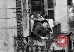 Standbild Orange werfen Festival Turin Italien, 1952, aus Sekunde 33 historischem Filmmaterial Videoclip 65675035494
