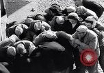 Standbild Orange werfen Festival Turin Italien, 1952, aus Sekunde 35 historischem Filmmaterial Videoclip 65675035494