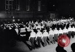 Standbild Beerdigung von Ernst Mieter Berlin Deutschland, 1953, aus Sekunde 14 historischem Filmmaterial Videoclip 65675035499