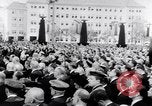 Standbild Beerdigung von Ernst Mieter Berlin Deutschland, 1953, aus Sekunde 26 historischem Filmmaterial Videoclip 65675035499