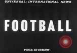Standbild American Football United States USA, 1953, aus Sekunde 5 historischem Filmmaterial Videoclip 65675035501