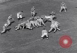 Standbild American Football United States USA, 1953, aus Sekunde 24 historischem Filmmaterial Videoclip 65675035501