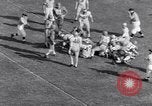 Standbild American Football United States USA, 1953, aus Sekunde 34 historischem Filmmaterial Videoclip 65675035501