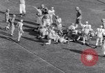 Standbild American Football United States USA, 1953, aus Sekunde 41 historischem Filmmaterial Videoclip 65675035501