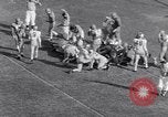 Standbild American Football United States USA, 1953, aus Sekunde 42 historischem Filmmaterial Videoclip 65675035501