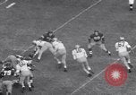 Standbild American Football United States USA, 1953, aus Sekunde 51 historischem Filmmaterial Videoclip 65675035501