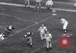 Standbild American Football United States USA, 1953, aus Sekunde 60 historischem Filmmaterial Videoclip 65675035501