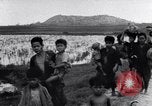 Standbild Diem die nationalistischen Truppen Saigon Vietnam, 1955, aus Sekunde 23 historischem Filmmaterial Videoclip 65675035503