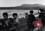 Standbild Diem die nationalistischen Truppen Saigon Vietnam, 1955, aus Sekunde 24 historischem Filmmaterial Videoclip 65675035503