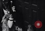 Image évêque de Londres Montgomery Campbell London England Royaume-Uni, 1956, de la seconde 12 séquences d'archives historiques vidéo 65675035510