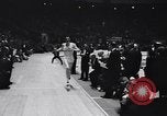 Image Wes Santee New York United States USA, 1956, de la seconde 37 séquences d'archives historiques vidéo 65675035513