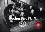 Image bowling Rochester New York USA, 1956, de la seconde 3 séquences d'archives historiques vidéo 65675035514