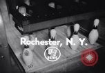 Image bowling Rochester New York USA, 1956, de la seconde 4 séquences d'archives historiques vidéo 65675035514