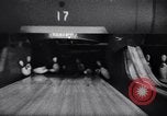 Image bowling Rochester New York USA, 1956, de la seconde 26 séquences d'archives historiques vidéo 65675035514