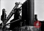 Standbild Eisenerz factory United States USA, 1920, aus Sekunde 26 historischem Filmmaterial Videoclip 65675035527