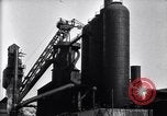 Standbild Eisenerz factory United States USA, 1920, aus Sekunde 29 historischem Filmmaterial Videoclip 65675035527