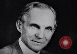 Standbild Ford Car Factory United States USA, 1932, aus Sekunde 33 historischem Filmmaterial Videoclip 65675035530