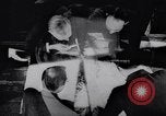 Standbild Ford Car Factory United States USA, 1932, aus Sekunde 55 historischem Filmmaterial Videoclip 65675035530