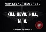 Standbild Wright Brothers Kitty Hawk North Carolina USA, 1938, aus Sekunde 4 historischem Filmmaterial Videoclip 65675035545
