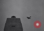 Standbild Wright Brothers Kitty Hawk North Carolina USA, 1938, aus Sekunde 17 historischem Filmmaterial Videoclip 65675035545