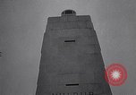 Standbild Wright Brothers Kitty Hawk North Carolina USA, 1938, aus Sekunde 20 historischem Filmmaterial Videoclip 65675035545