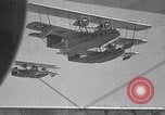 Standbild Wright Brothers Kitty Hawk North Carolina USA, 1938, aus Sekunde 41 historischem Filmmaterial Videoclip 65675035545