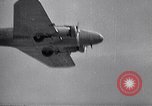 Standbild Wright Brothers Kitty Hawk North Carolina USA, 1938, aus Sekunde 47 historischem Filmmaterial Videoclip 65675035545