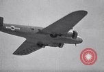 Standbild Wright Brothers Kitty Hawk North Carolina USA, 1938, aus Sekunde 49 historischem Filmmaterial Videoclip 65675035545