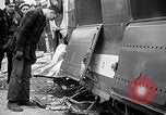 Standbild Auto bus Unfall Glen View Illinois USA, 1938, aus Sekunde 19 historischem Filmmaterial Videoclip 65675035546