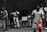 Standbild 1930er Jahre afroamerikanische Kinder Harlem New York City USA, 1939, aus Sekunde 12 historischem Filmmaterial Videoclip 65675035581
