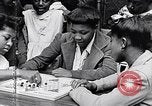 Standbild 1930er Jahre afroamerikanische Kinder Harlem New York City USA, 1939, aus Sekunde 40 historischem Filmmaterial Videoclip 65675035581