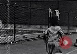 Standbild 1930er Jahre afroamerikanische Kinder Harlem New York City USA, 1939, aus Sekunde 59 historischem Filmmaterial Videoclip 65675035581