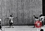 Standbild Lehre Kinder im Harlem Tag Camp Harlem New York City USA, 1939, aus Sekunde 41 historischem Filmmaterial Videoclip 65675035582