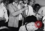 Standbild Afrikanische amerikanische Kirche Service 1940 s United States USA, 1949, aus Sekunde 13 historischem Filmmaterial Videoclip 65675035586
