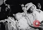 Standbild Afrikanische amerikanische Kirche Service 1940 s United States USA, 1949, aus Sekunde 17 historischem Filmmaterial Videoclip 65675035586