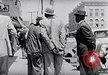 Immagine di Popoli afroamericani nella città di Alabama negli anni quaranta United States USA, 1949, secondo 41 filmato di repertorio 65675035587