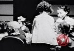 Standbild Kinder im Waisenhaus United States USA, 1949, aus Sekunde 53 historischem Filmmaterial Videoclip 65675035588