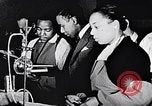 Standbild Afroamerikanische Zahnschule United States USA, 1949, aus Sekunde 37 historischem Filmmaterial Videoclip 65675035591