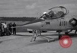 Standbild F-104 Flugzeug Taiwan Kuang Kuan Air Base, 1960, aus Sekunde 24 historischem Filmmaterial Videoclip 65675035613