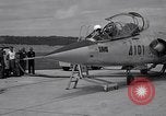 Standbild F-104 Flugzeug Taiwan Kuang Kuan Air Base, 1960, aus Sekunde 26 historischem Filmmaterial Videoclip 65675035613